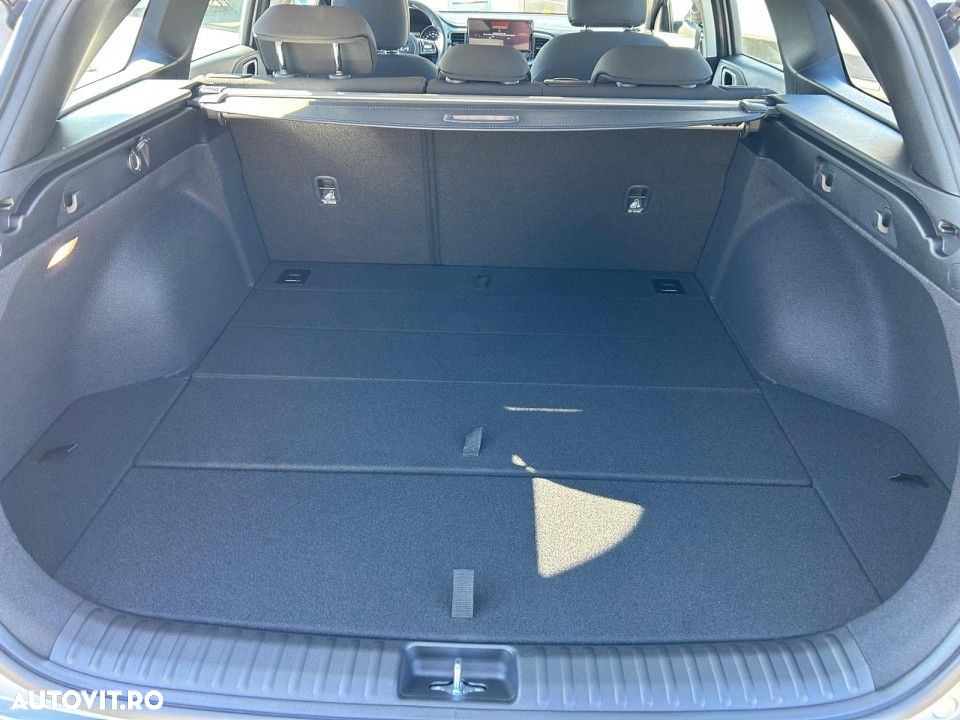 Kia Ceed - 6