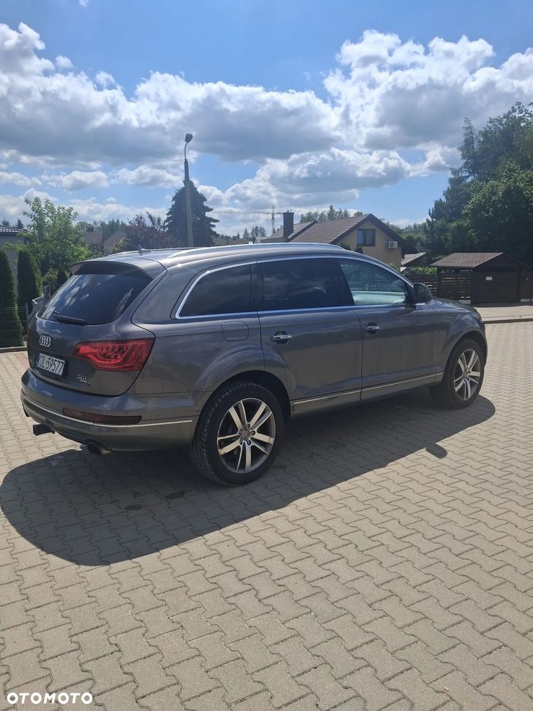 Audi Q7 - 17