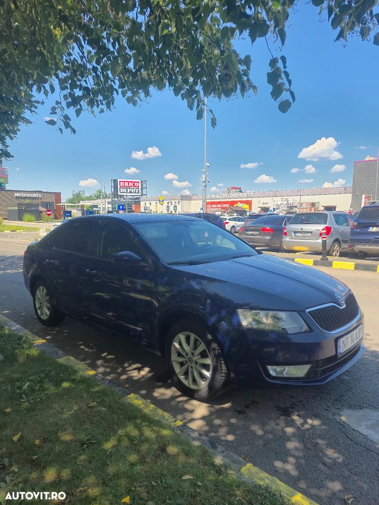 Skoda Octavia - 3