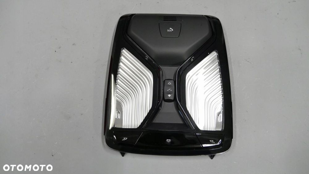 BMW G01 G02 G30 G31 LAMPKA OŚWIETLENIE WNĘTRZA KABINY PODSUFITKI 9472154 - 2