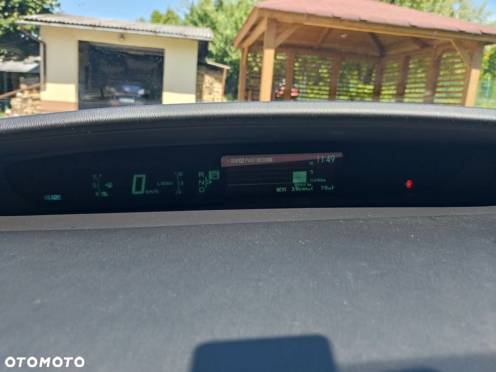 Toyota Prius 1.8 HSD Active - 16