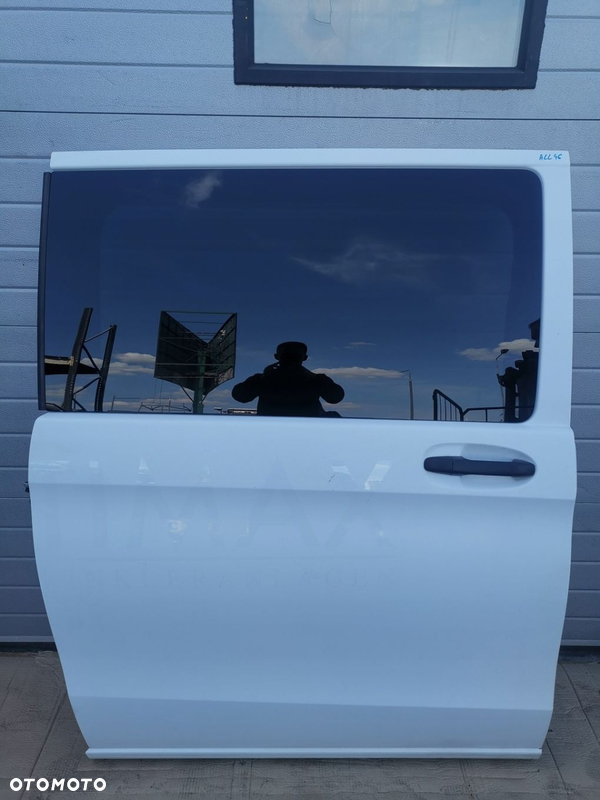 Drzwi Przesuwne Prawe Mercedes Vito 447 V KLASA 2014- KOMPLETNE 9147