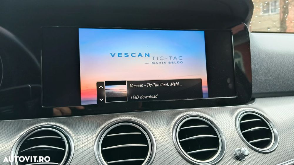 Mercedes-Benz E 220 d 9G-TRONIC Avantgarde - 33