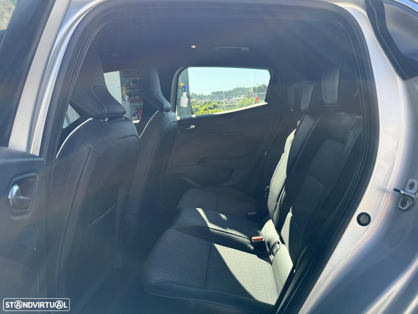 Renault Clio 1.0 TCe Intens Bi-Fuel - 34