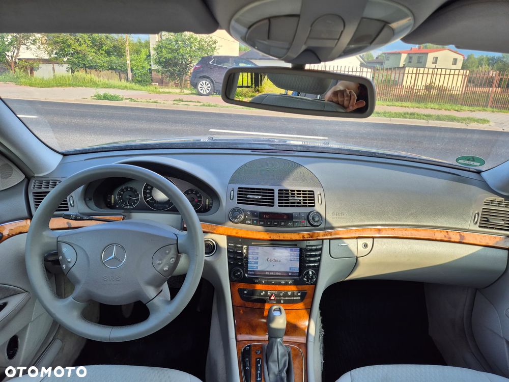 Mercedes-Benz Klasa E - 6