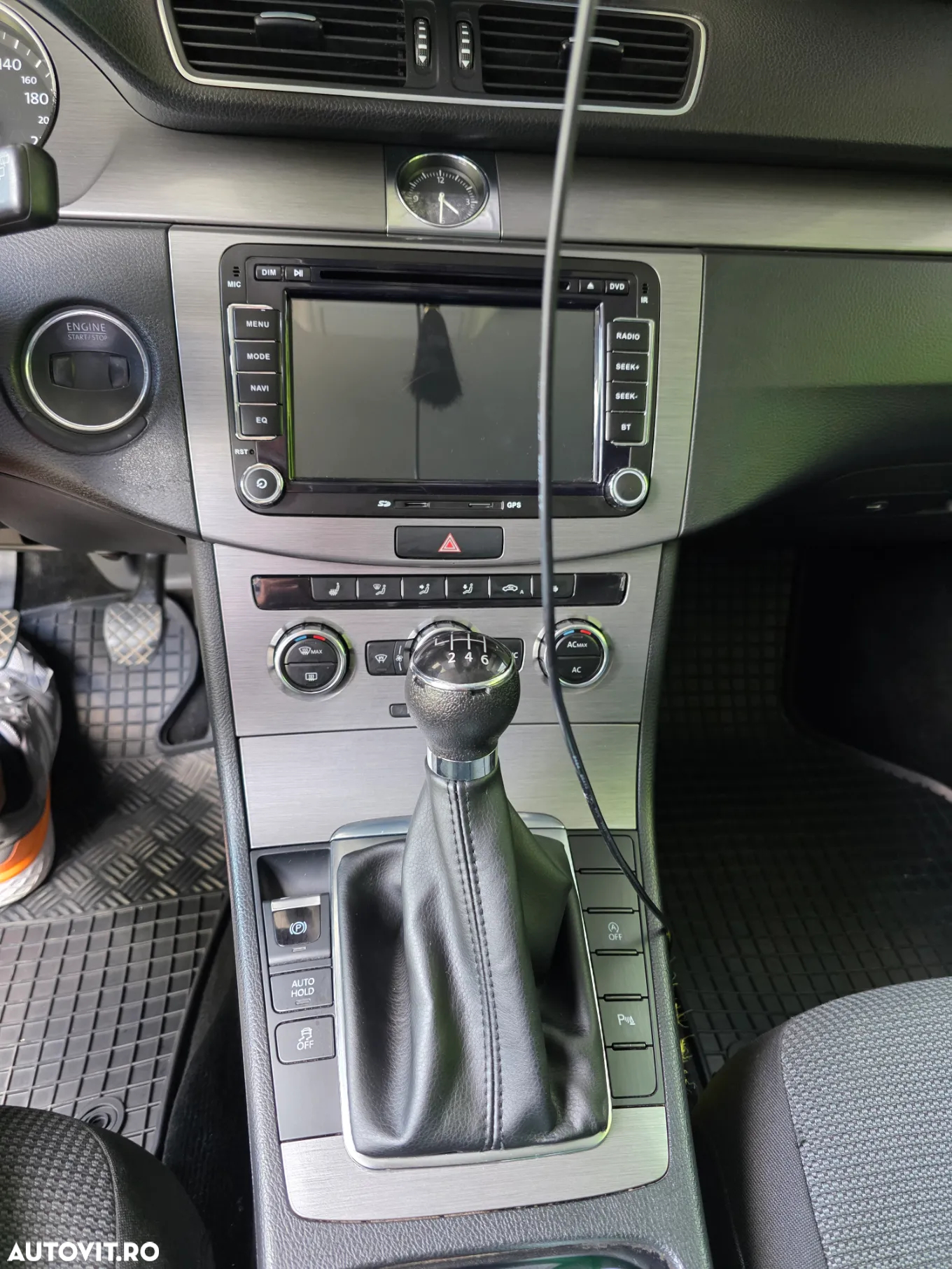 Volkswagen Passat - 8