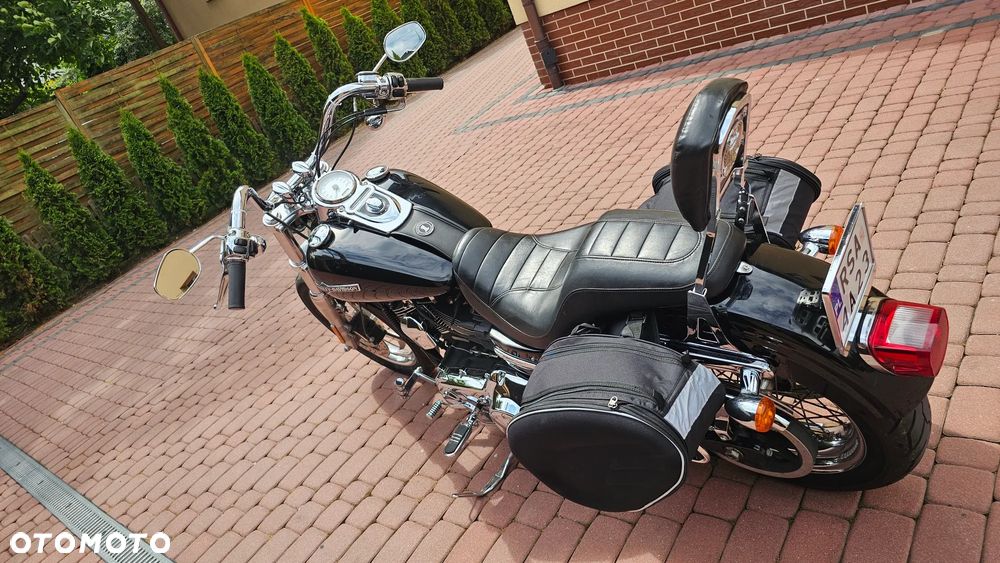 Harley-Davidson Dyna Super Glide - 33