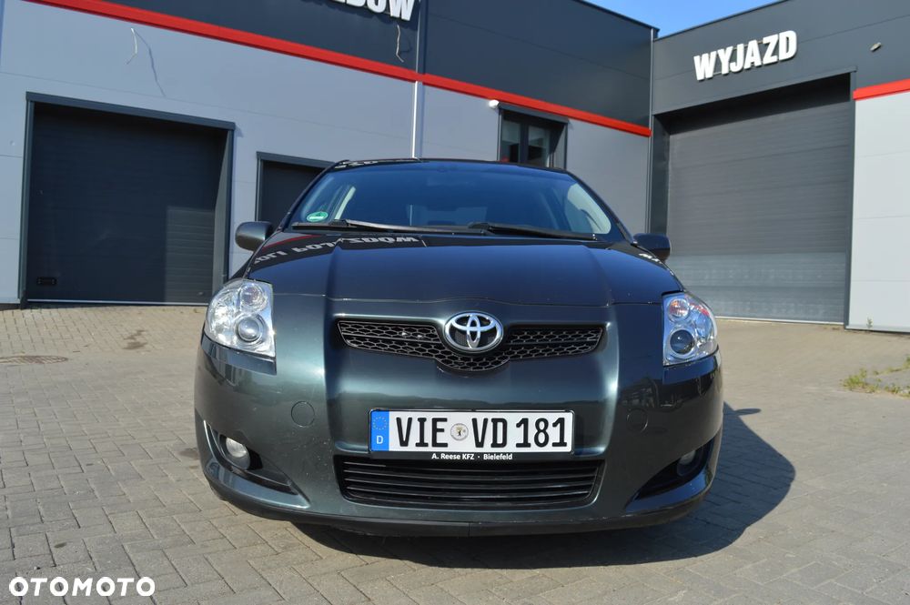 Toyota Auris 1.4 D-4D Premium - 11