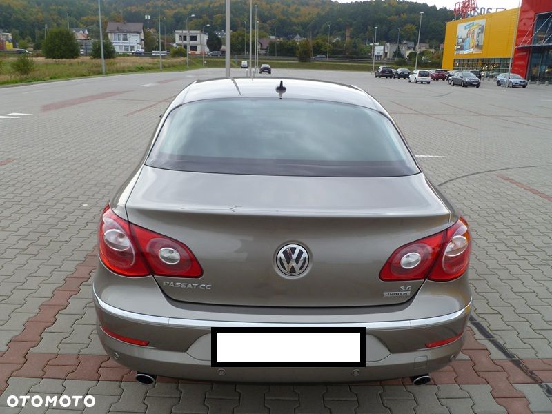 Volkswagen Passat - 3