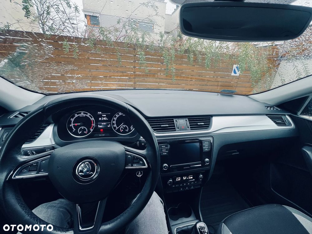 Skoda RAPID 1.0 TSI Ambition - 8