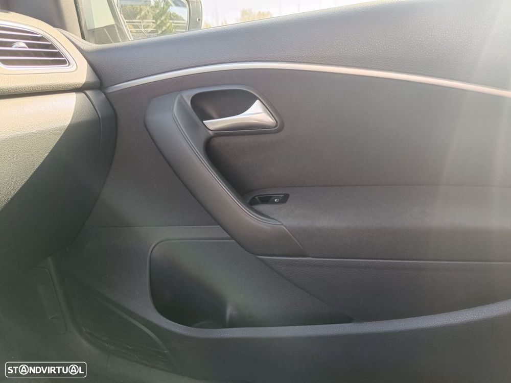 VW Polo 1.0 Confortline - 22
