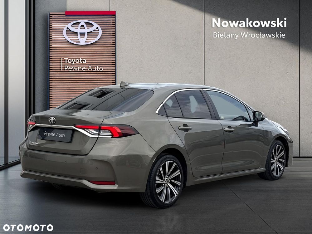 Toyota Corolla - 29