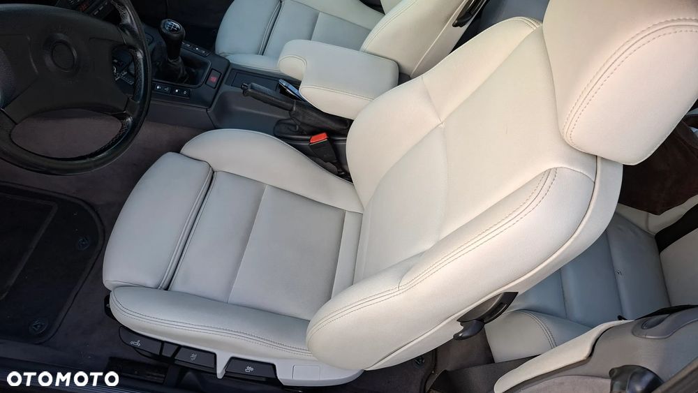 BMW Seria 3 - 13