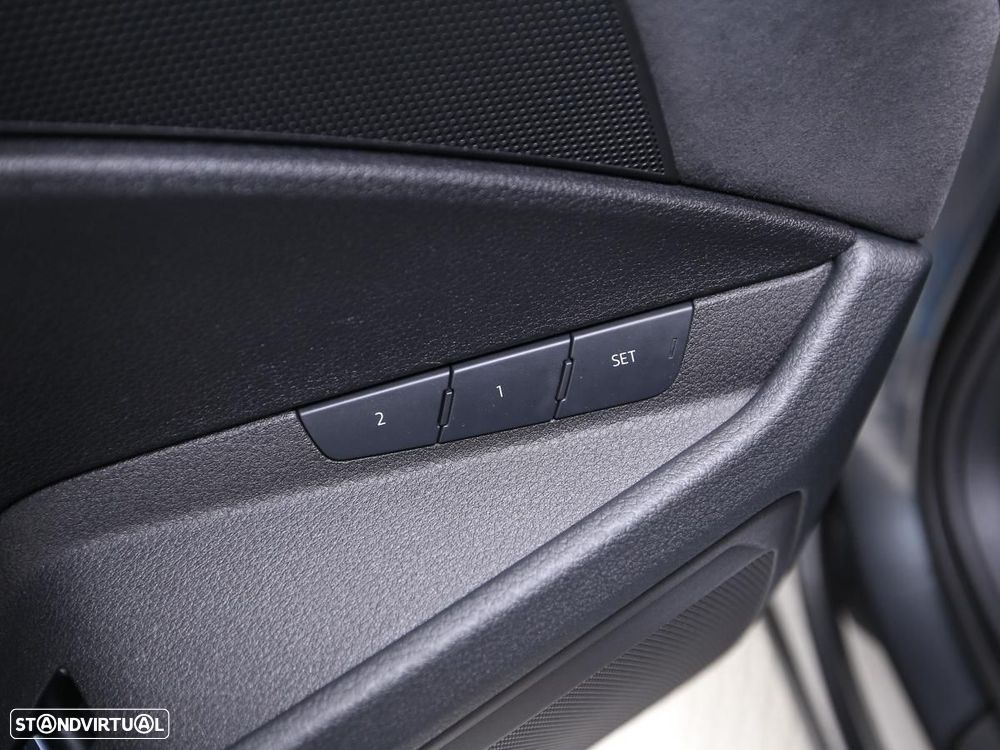 Audi e-tron 55 quattro S line - 17