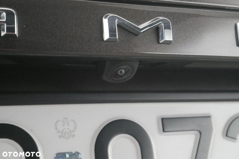 Toyota Camry 2.5 Hybrid Comfort CVT - 17