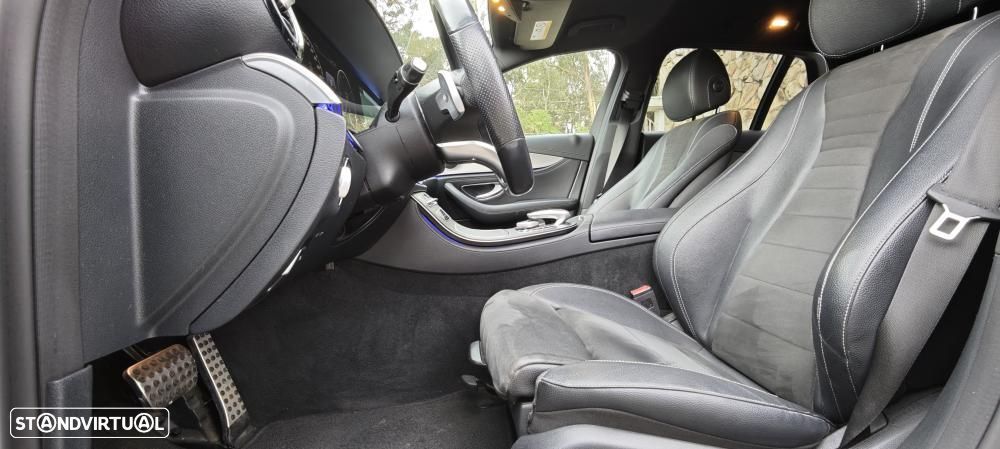 Mercedes-Benz E 300 de AMG Line - 29