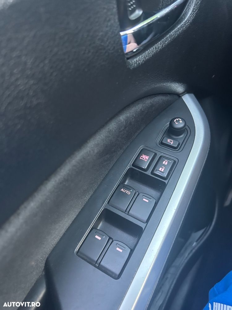 Suzuki Vitara - 15