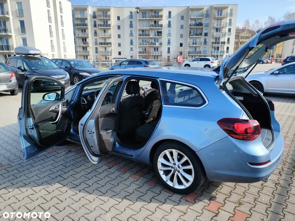 Opel Astra 1.4 Turbo - 12