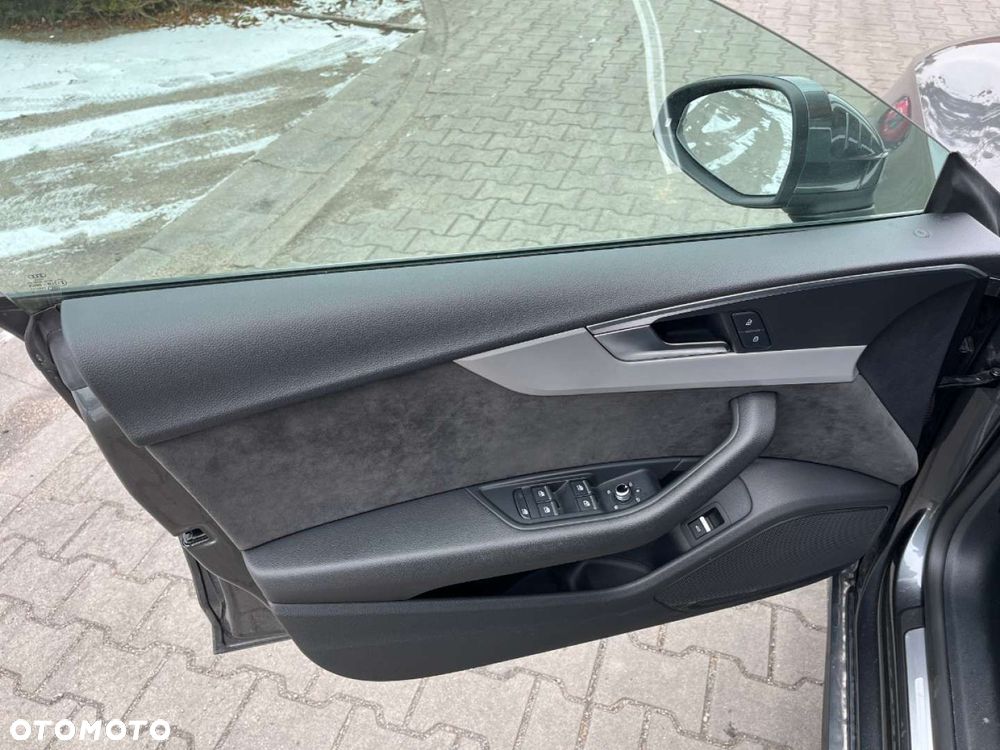 Audi A5 Sportback 2.0 TDI S tronic - 27