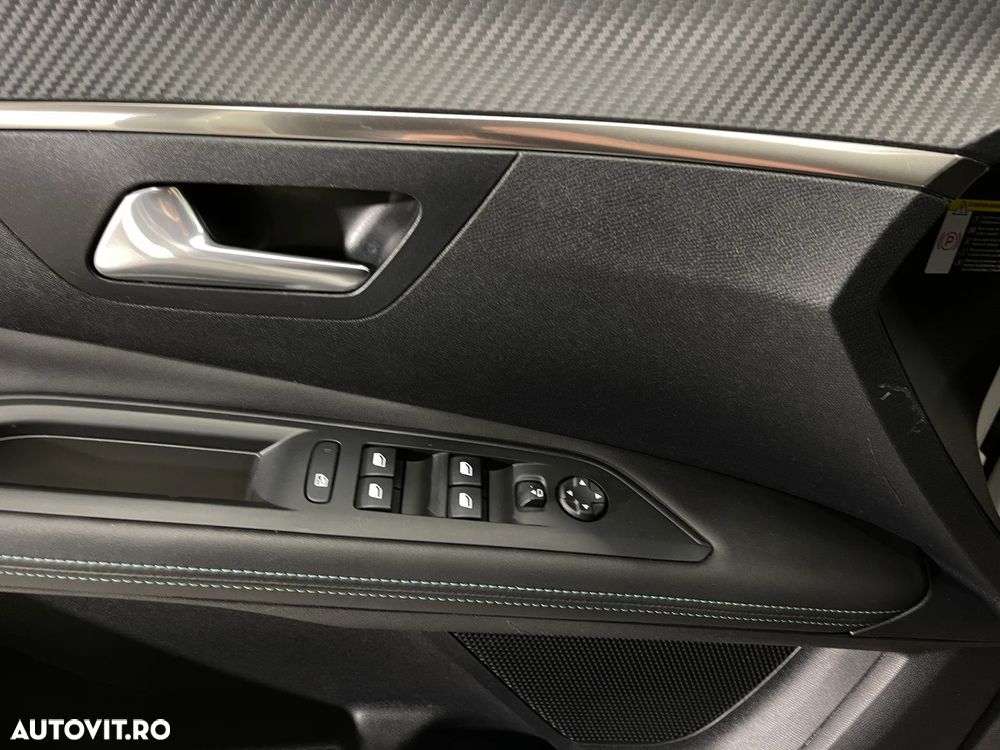 Peugeot 3008 225 e-EAT8 Allure Pack - 23