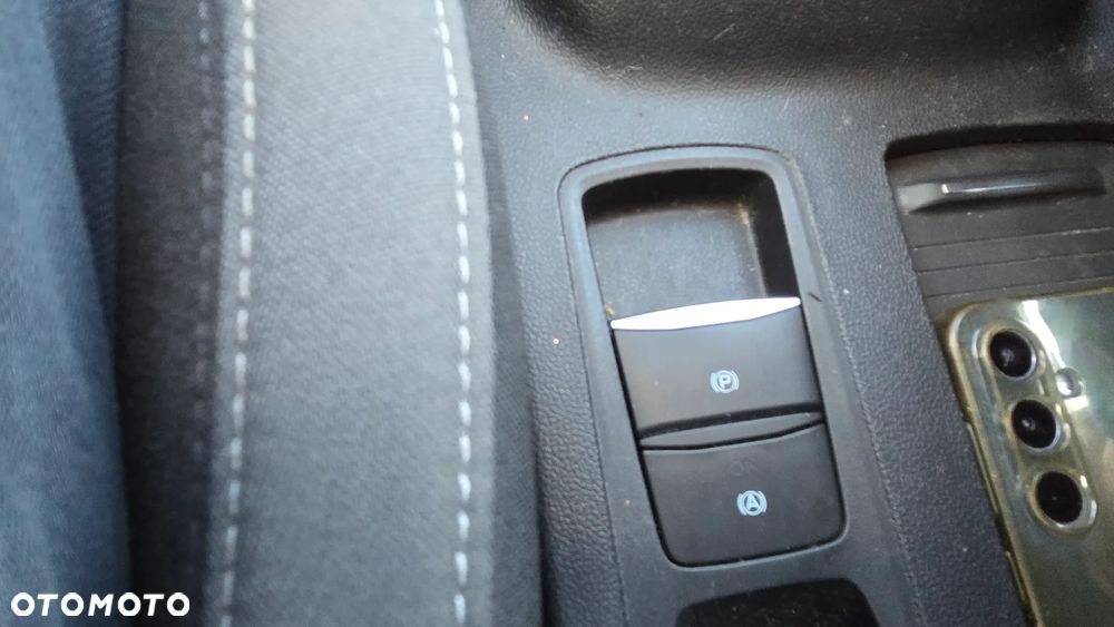 Ford Focus 1.5 EcoBlue STart-Stopp-System TITANIUM - 20