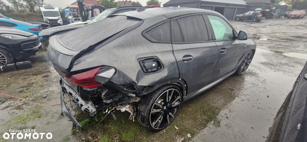 BMW X6 - 26