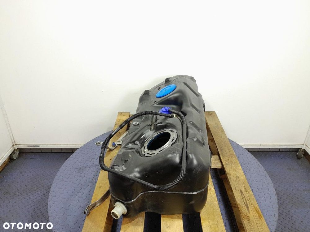 BMW X3 G01 2.0D 190 KM ZBIORNIK BAK PALIWA DIESEL 9897893 - 4