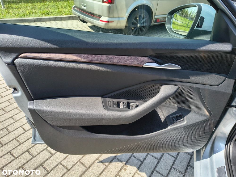 Skoda Superb 2.0 TSI L&K DSG - 15