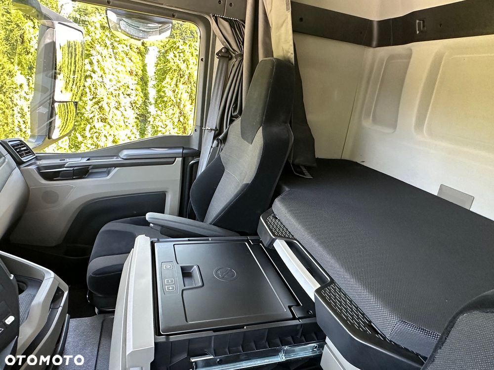 MAN / TGS / 18.510 / 4x4 / STAŁY NAPĘD + REDUKTOR  / ALLROAD / - 31