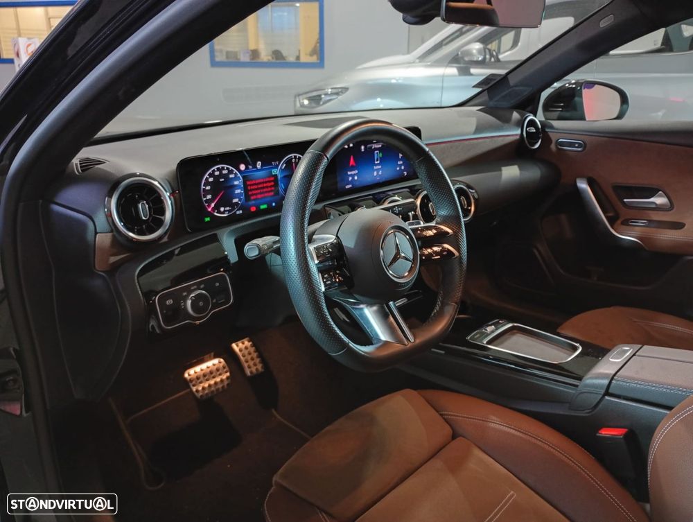 Mercedes-Benz A 250 - 16