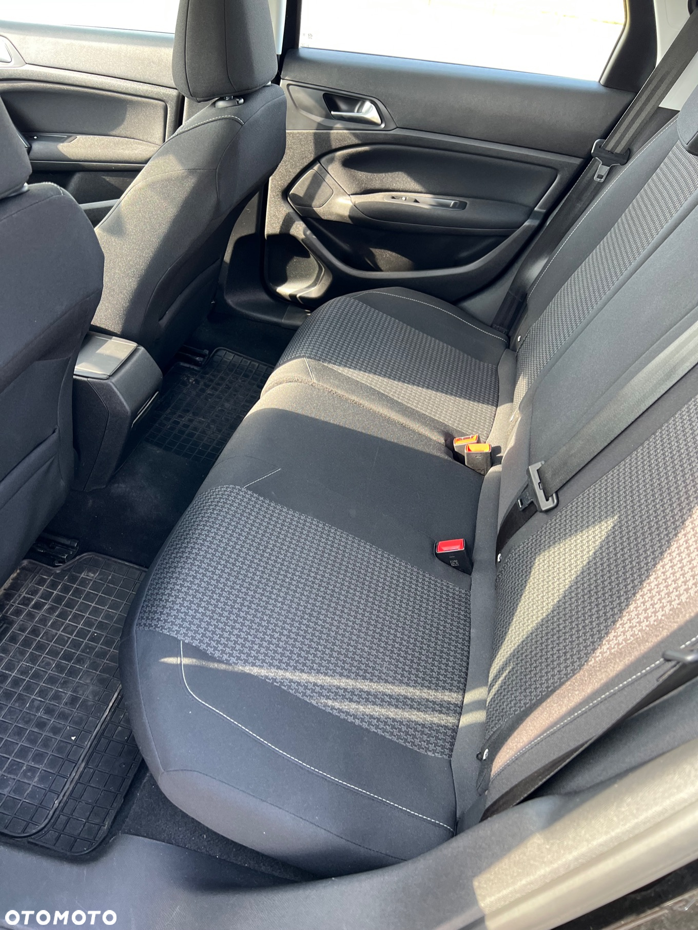 Peugeot 308 1.5 BlueHDi Active S&S EAT8 - 10