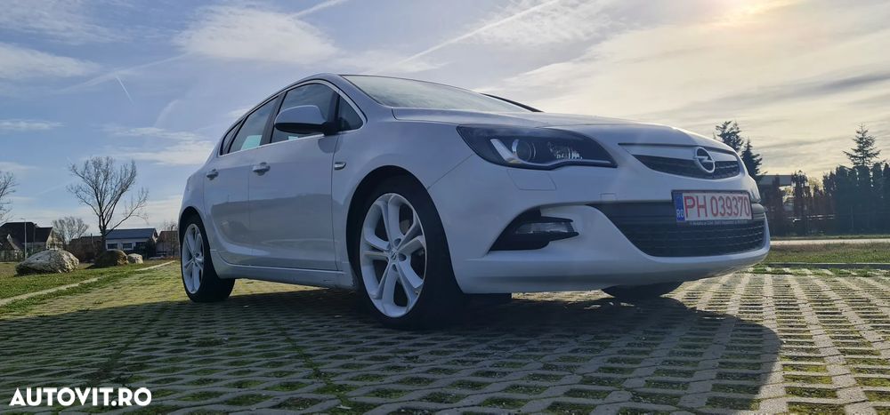 Opel Astra 1.7 CDTI DPF Sport - 2
