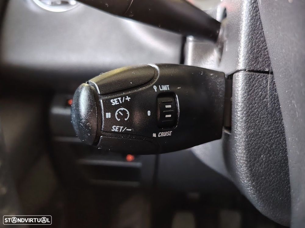 Peugeot 5008 - 20