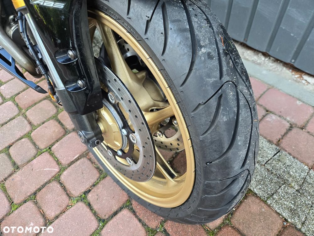 Yamaha FZ8 - 20