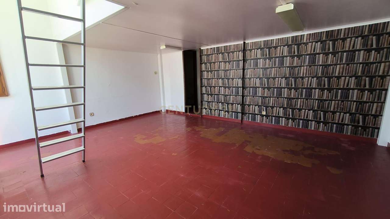 Loja com 29m2 | Casal São Brás - Amadora - Grande imagem: 3/9