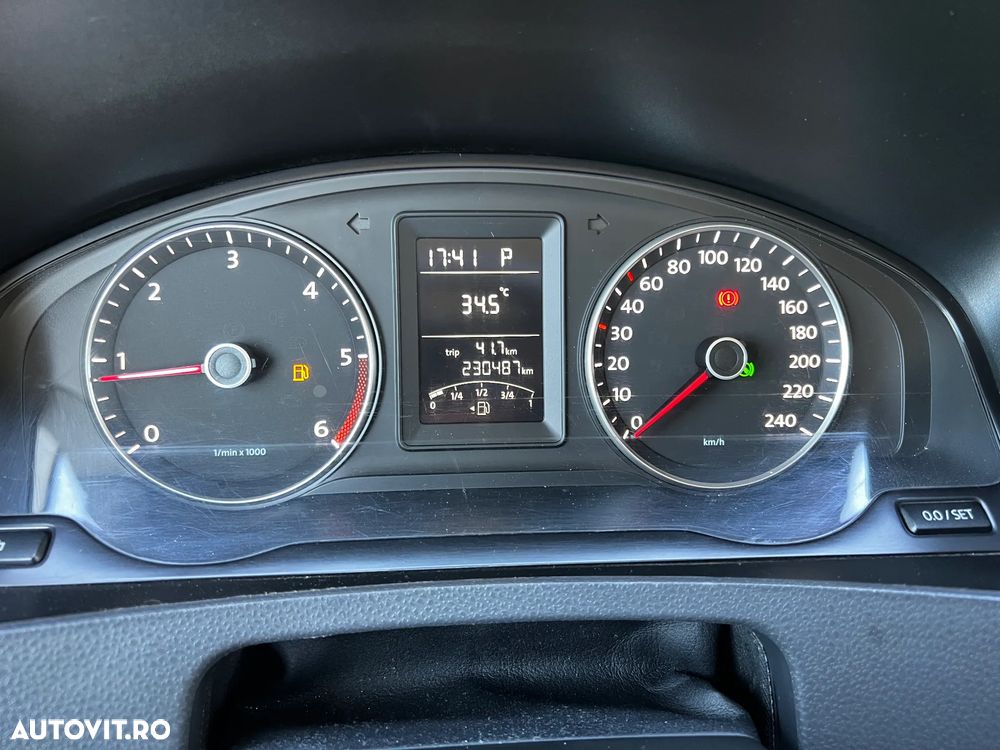 Volkswagen Transporter Caravelle DSG Comfortline Lung - 16