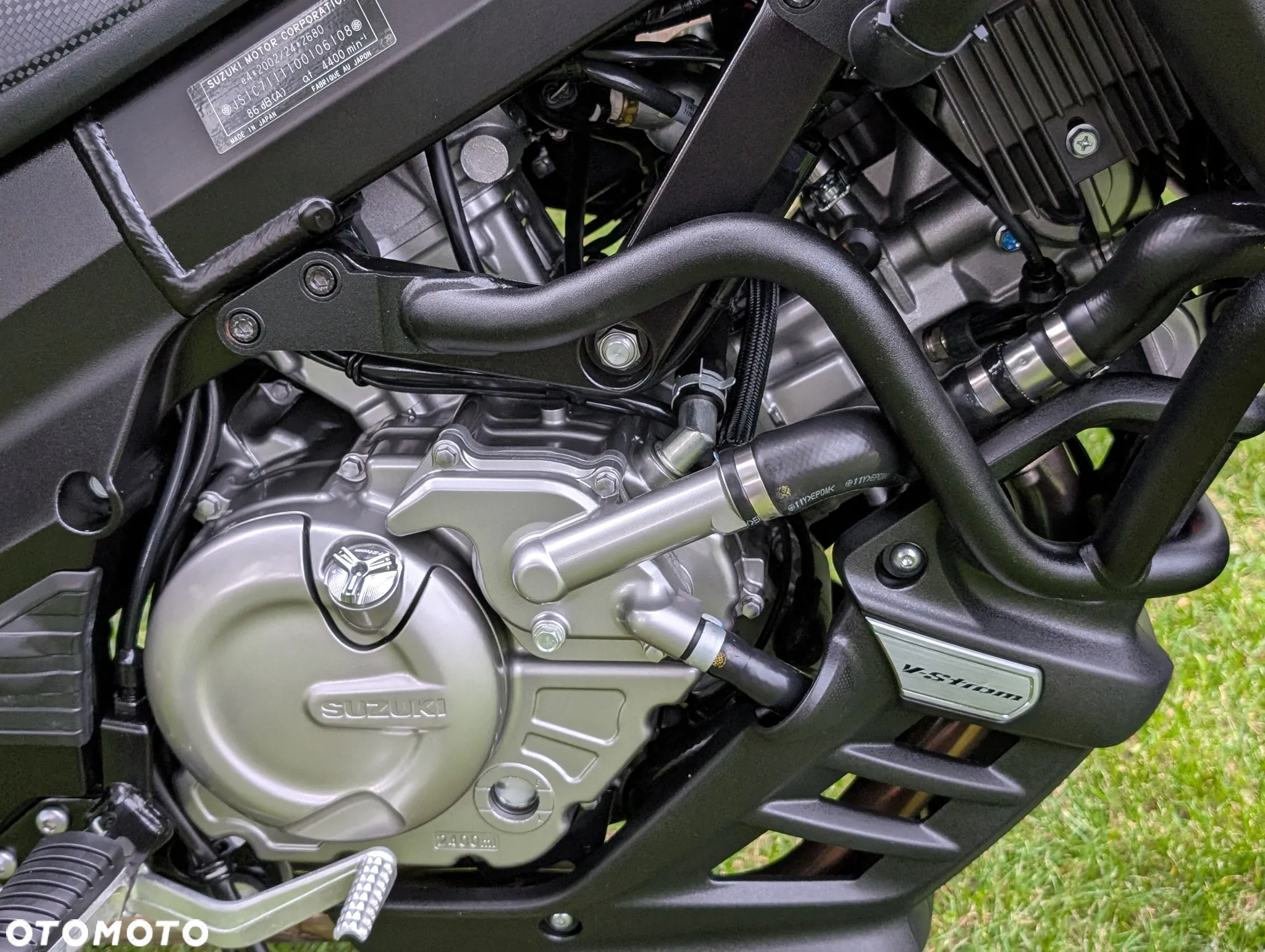 Suzuki V-STROM - 7