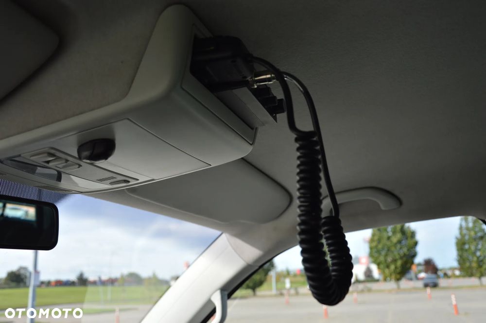 Volkswagen Multivan L1 Startline - 22