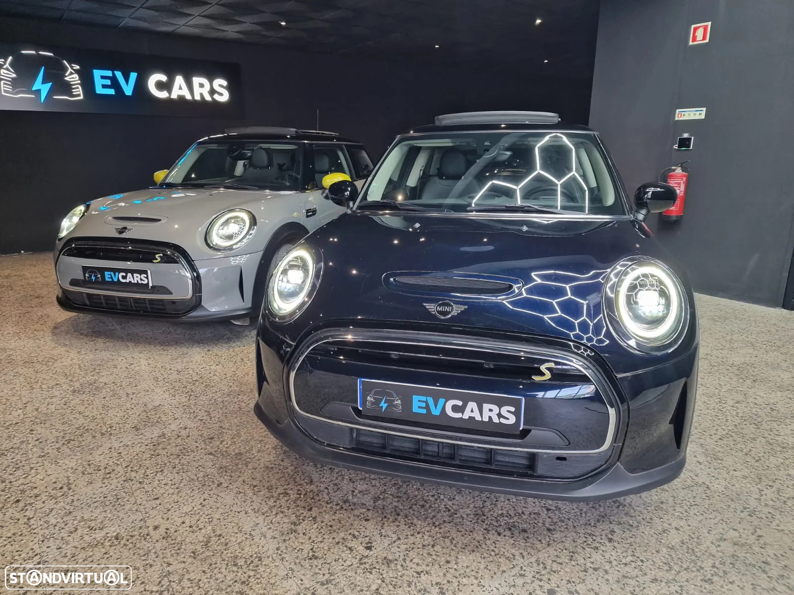 MINI 3 Portas Cooper SE Camden Edition - 18