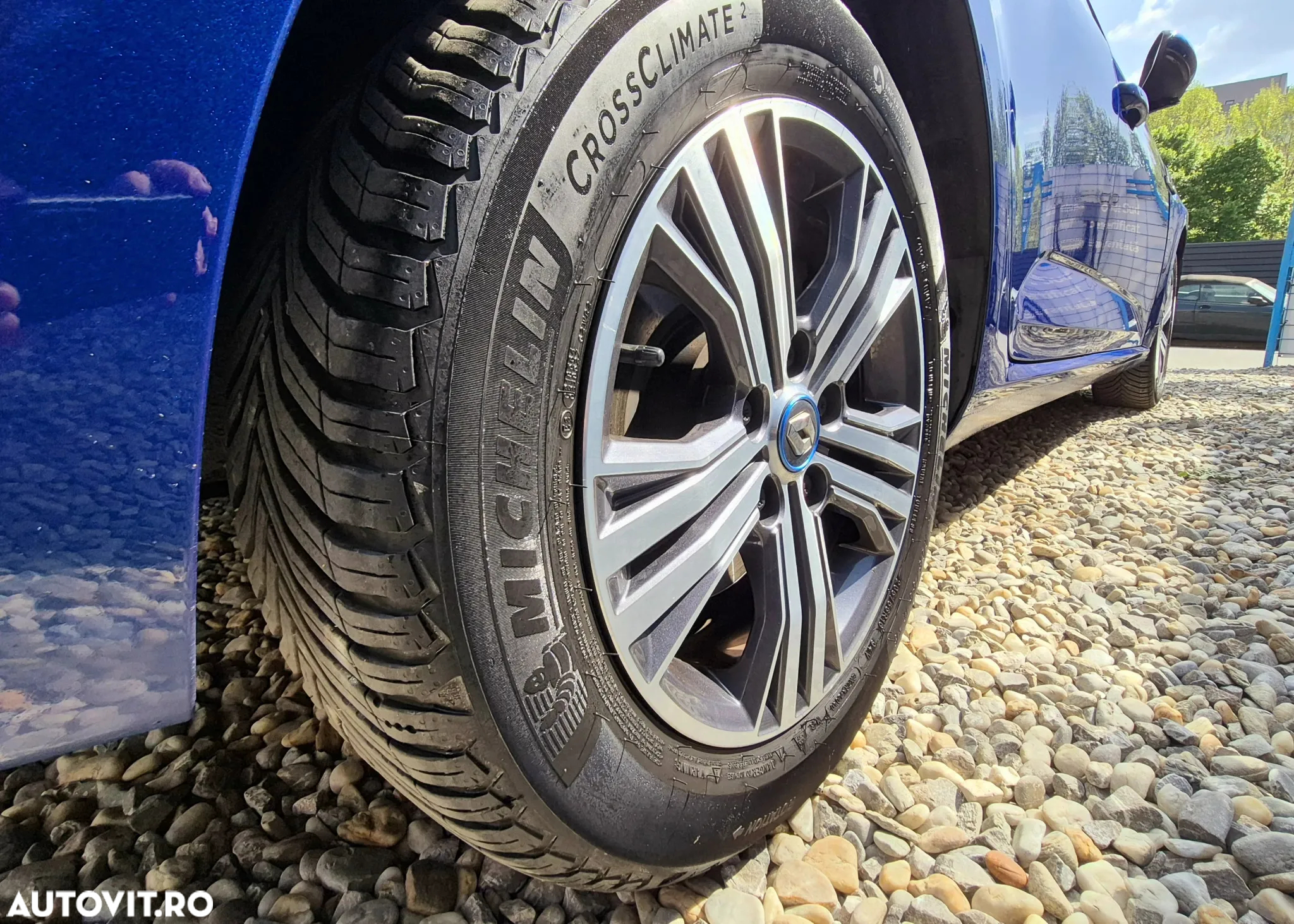 Renault Megane Grandtour E-TECH Plug-in 160 INTENS - 20