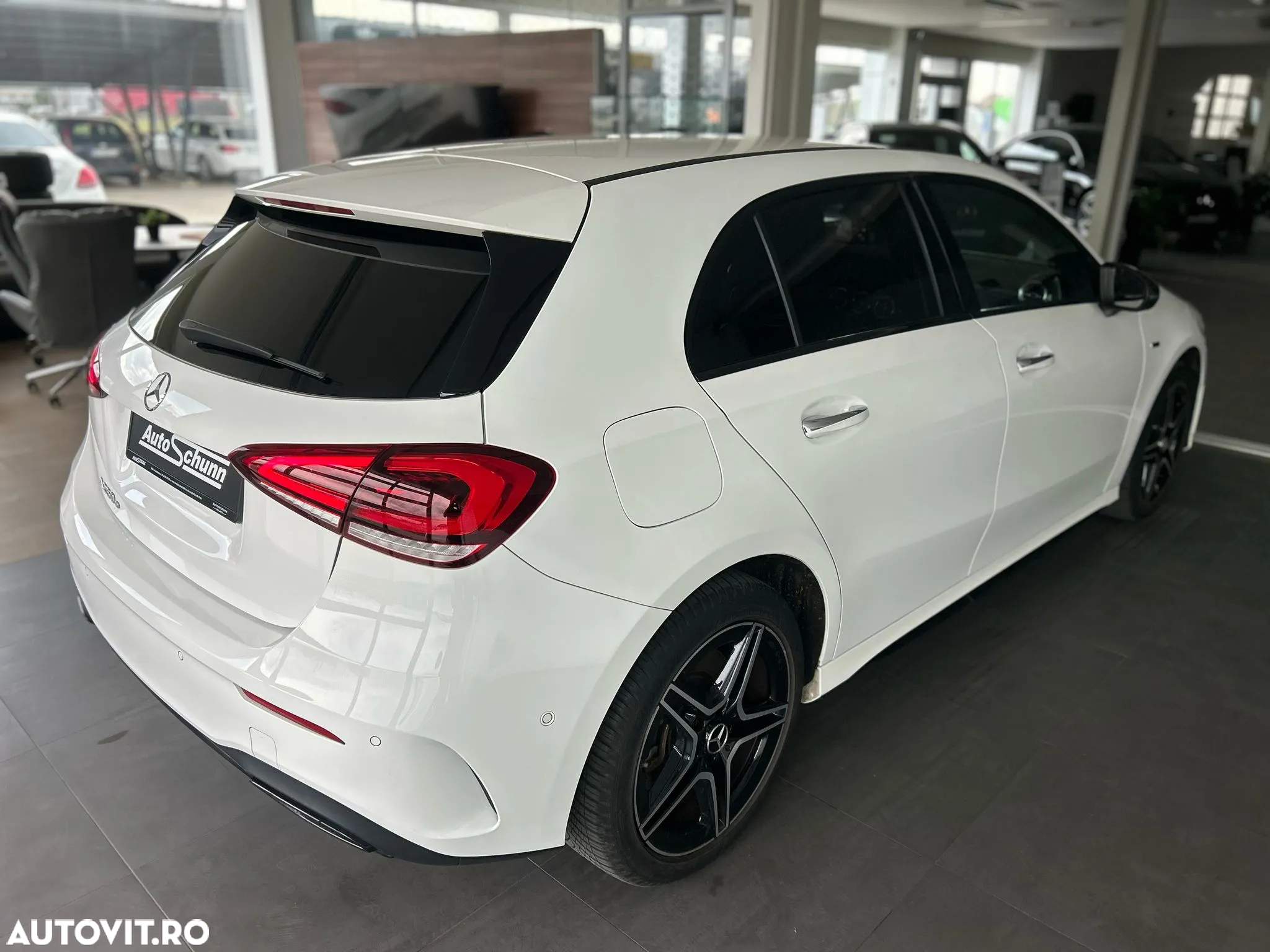 Mercedes-Benz A 250 e 8G-DCT Lim. AMG Line Advanced - 7