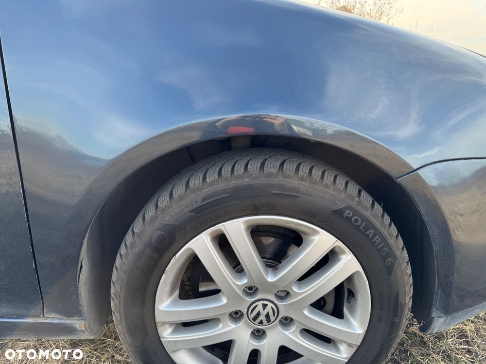 Volkswagen Golf V 1.9 TDI Comfortline - 4