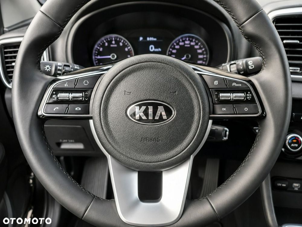 Kia Sportage - 16