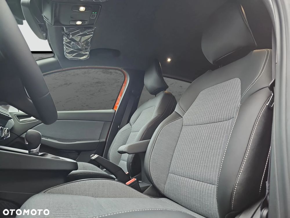 Renault Clio 1.0 TCe Techno Xtronic - 13