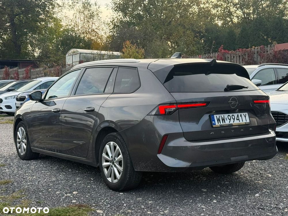 Opel Astra 2023 photo 3