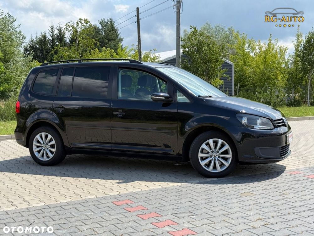 Volkswagen Touran - 5