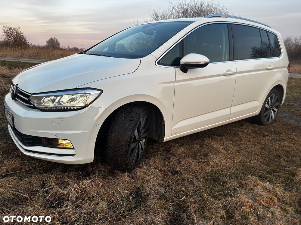 Volkswagen Touran 1.5 TSI EVO Highline DSG - 8