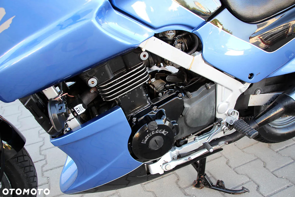 Kawasaki GPZ - 7