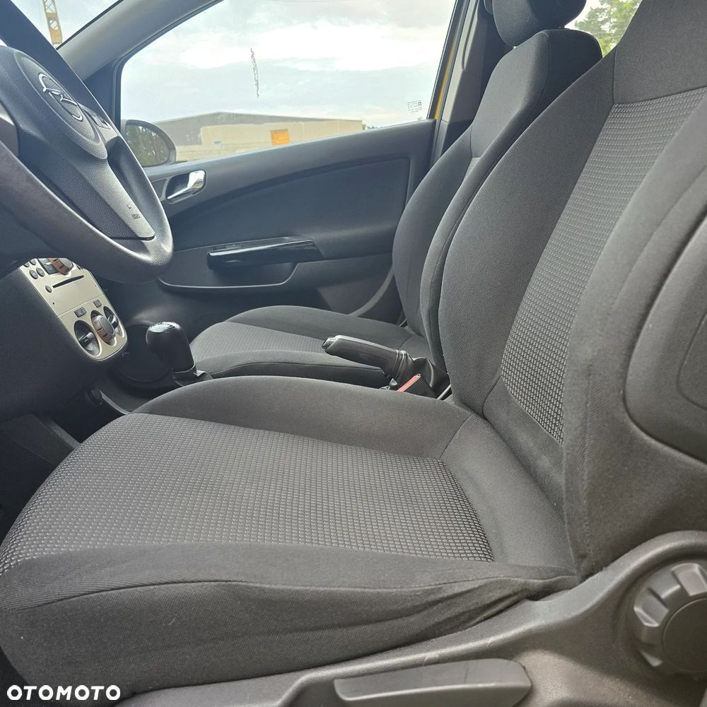 Opel Corsa - 8