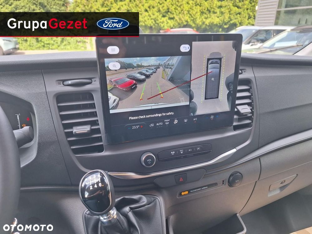 Ford Transit - 11